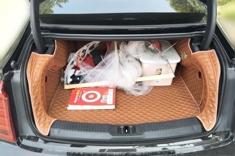Used Hongqi H9 2020 2.0T Smart Connect Flagship Edition Trunk