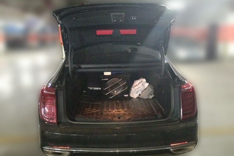 Used Hongqi H9 2020 2.0T Smart Connect Flagship Edition Trunk