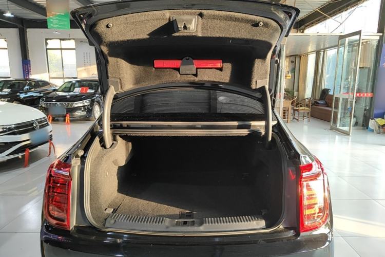 Used Hongqi H9 2020 2.0T Smart Connect Flagship Edition Trunk