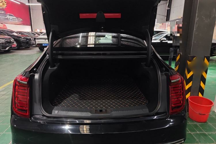 Used Hongqi H9 2020 2.0T Smart Connect Flagship Edition Trunk