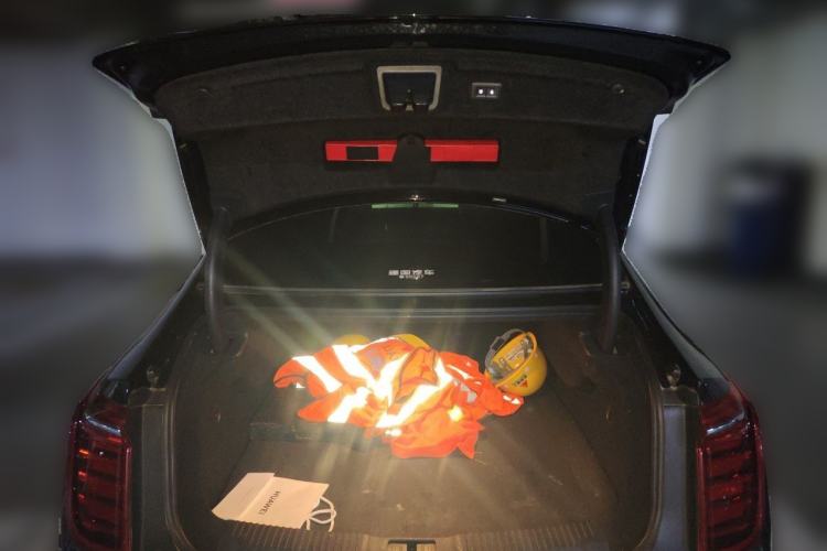 Used Hongqi H9 2020 2.0T Smart Connect Flagship Edition Trunk