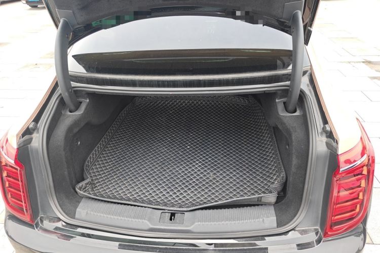 Used Hongqi H9 2020 2.0T Smart Connect Flagship Edition Trunk