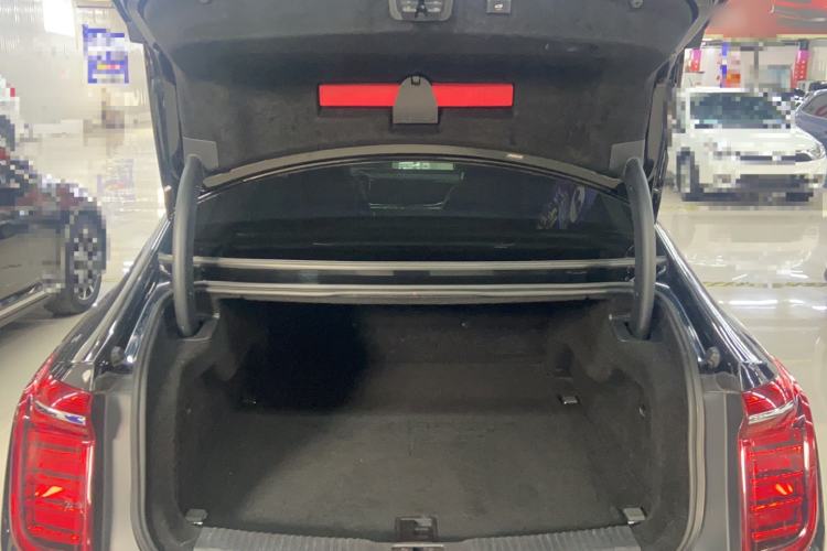 Used Hongqi H9 2020 2.0T Smart Connect Flagship Edition Trunk