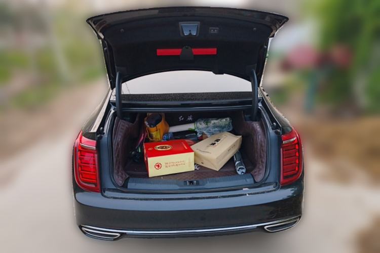 Used Hongqi H9 2020 2.0T Smart Connect Flagship Edition Trunk