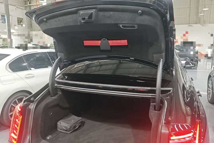 Used Hongqi H9 2020 2.0T Smart Connect Flagship Edition Trunk