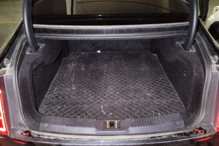 Used Hongqi H9 2020 2.0T Smart Connect Flagship Edition Trunk