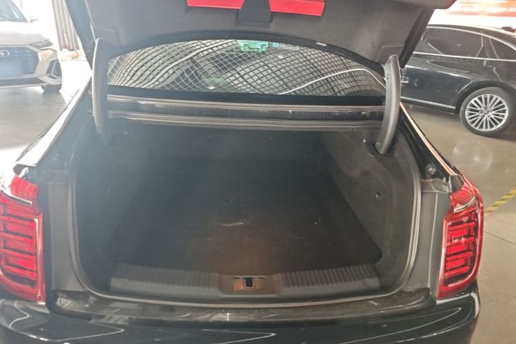 Used Hongqi H9 2020 2.0T Smart Connect Flagship Edition Trunk
