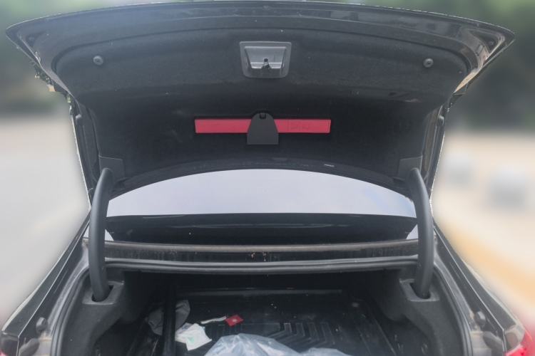 Used Hongqi H9 2020 2.0T Smart Connect Flagship Edition Trunk