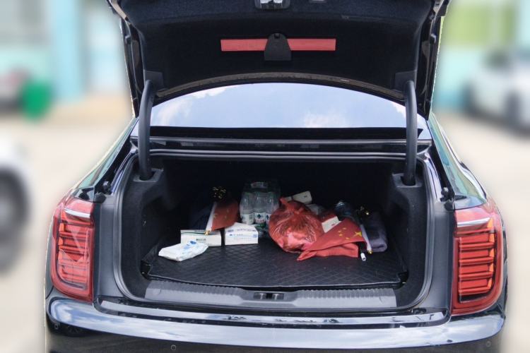 Used Hongqi H9 2020 2.0T Smart Connect Flagship Edition Trunk