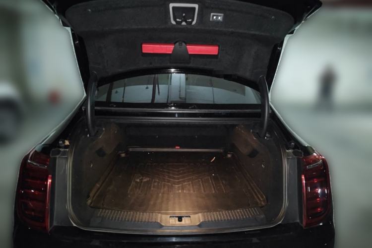Used Hongqi H9 2020 2.0T Smart Connect Flagship Edition Trunk