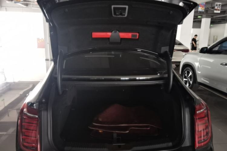Used Hongqi H9 2020 2.0T Smart Connect Flagship Edition Trunk