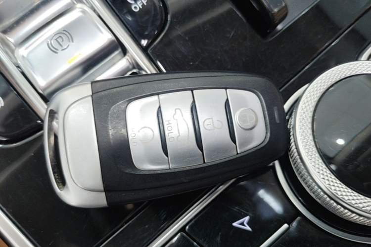 Used Hongqi H9 2020 2.0T Smart Connect Flagship Edition Vehicle Key