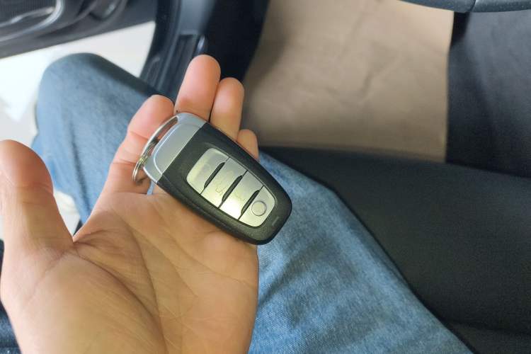 Used Hongqi H9 2020 2.0T Smart Connect Flagship Edition Vehicle Key