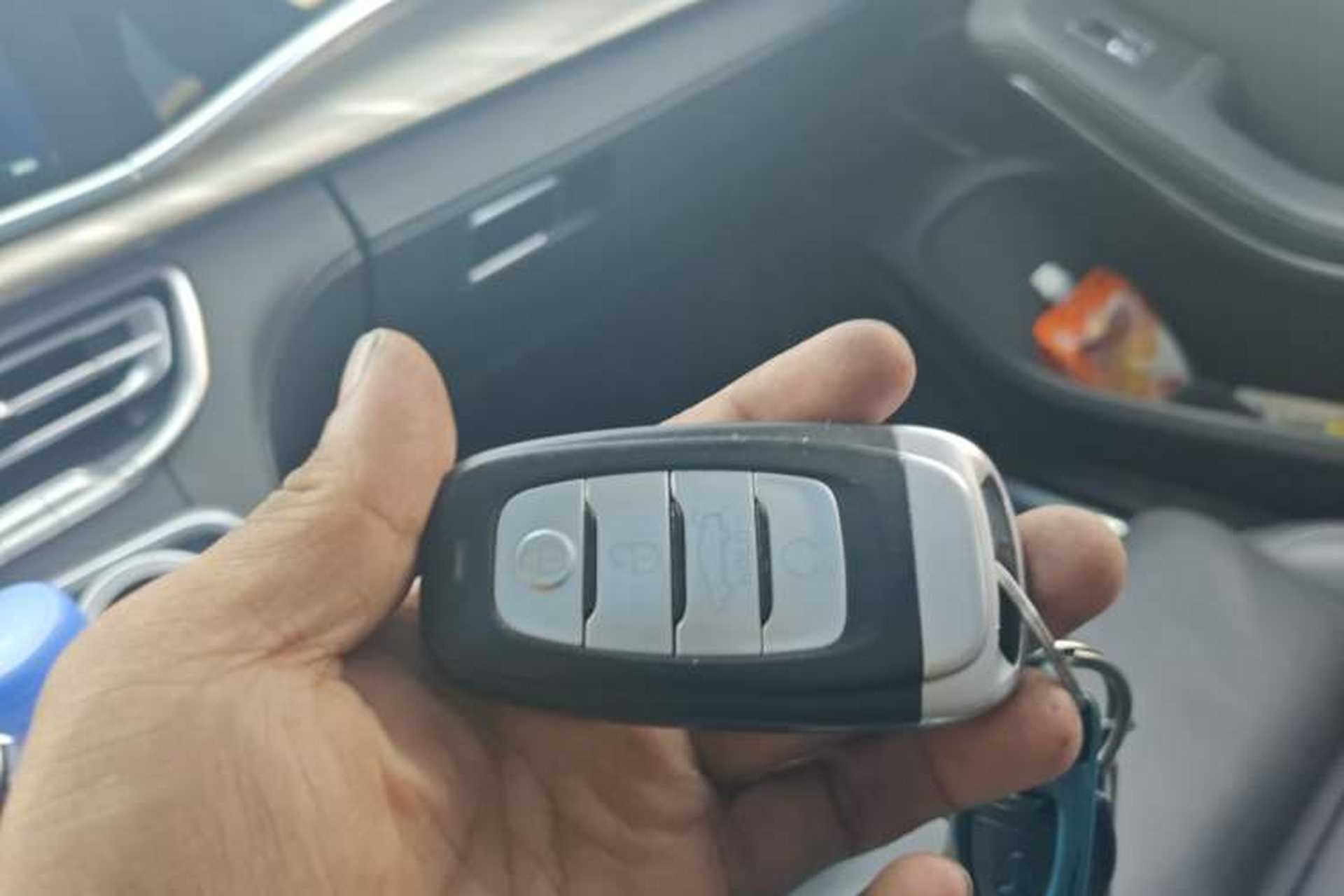 Used Hongqi H9 2020 2.0T Smart Connect Flagship Edition Vehicle Key