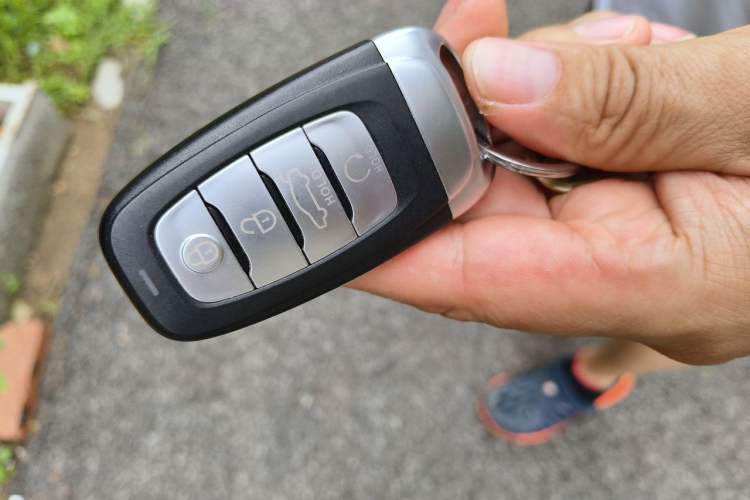 Used Hongqi H9 2020 2.0T Smart Connect Flagship Edition Vehicle Key