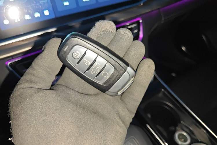 Used Hongqi H9 2020 2.0T Smart Connect Flagship Edition Vehicle Key