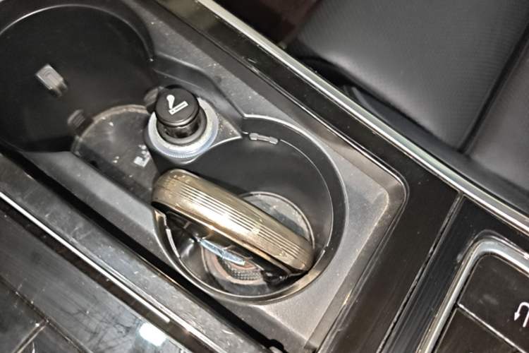 Used Hongqi H9 2020 3.0T Smart Connect Flagship Edition Vehicle Key