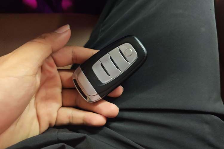 Used Hongqi H9 2020 3.0T Smart Connect Flagship Edition Vehicle Key