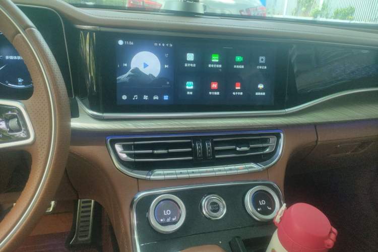 Used Hongqi H9 2020 2.0T Smart Connect Flagship Edition Audio And AC Panel