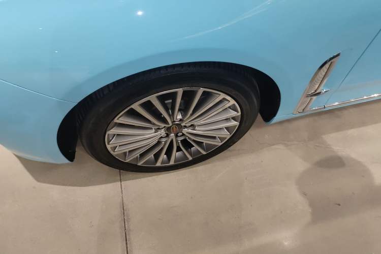 Used Hongqi H9 2020 2.0T Smart Connect Flagship Edition Exterior 1