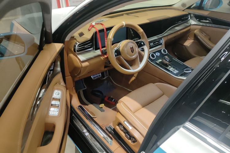 Used Hongqi H9 2020 2.0T Smart Connect Flagship Edition Interior 3