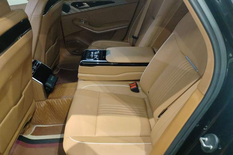 Used Hongqi H9 2020 2.0T Smart Connect Flagship Edition Interior 4