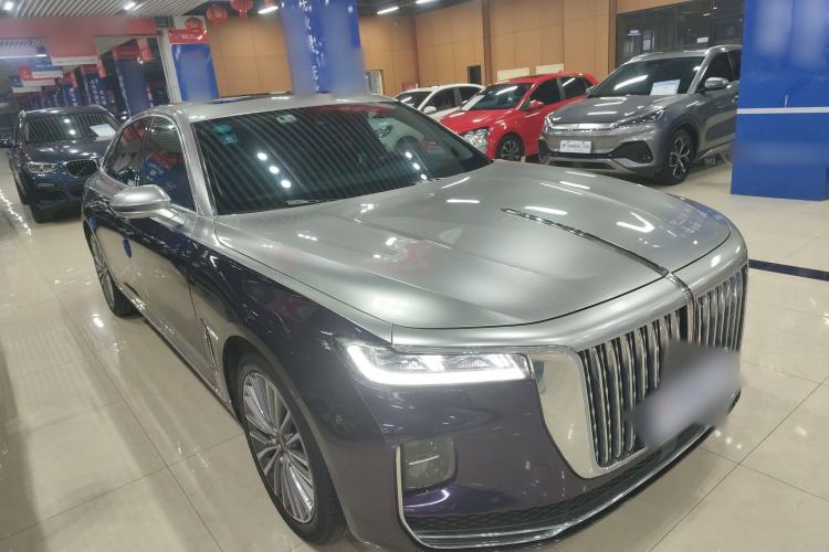 Used Hongqi H9 2020 2.0T Smart Connect Flagship Edition Front Right 45 Deg