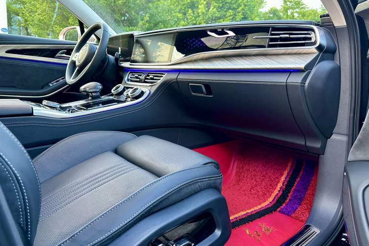 Used Hongqi H9 2020 3.0T Smart Connect Flagship Edition Interior 10