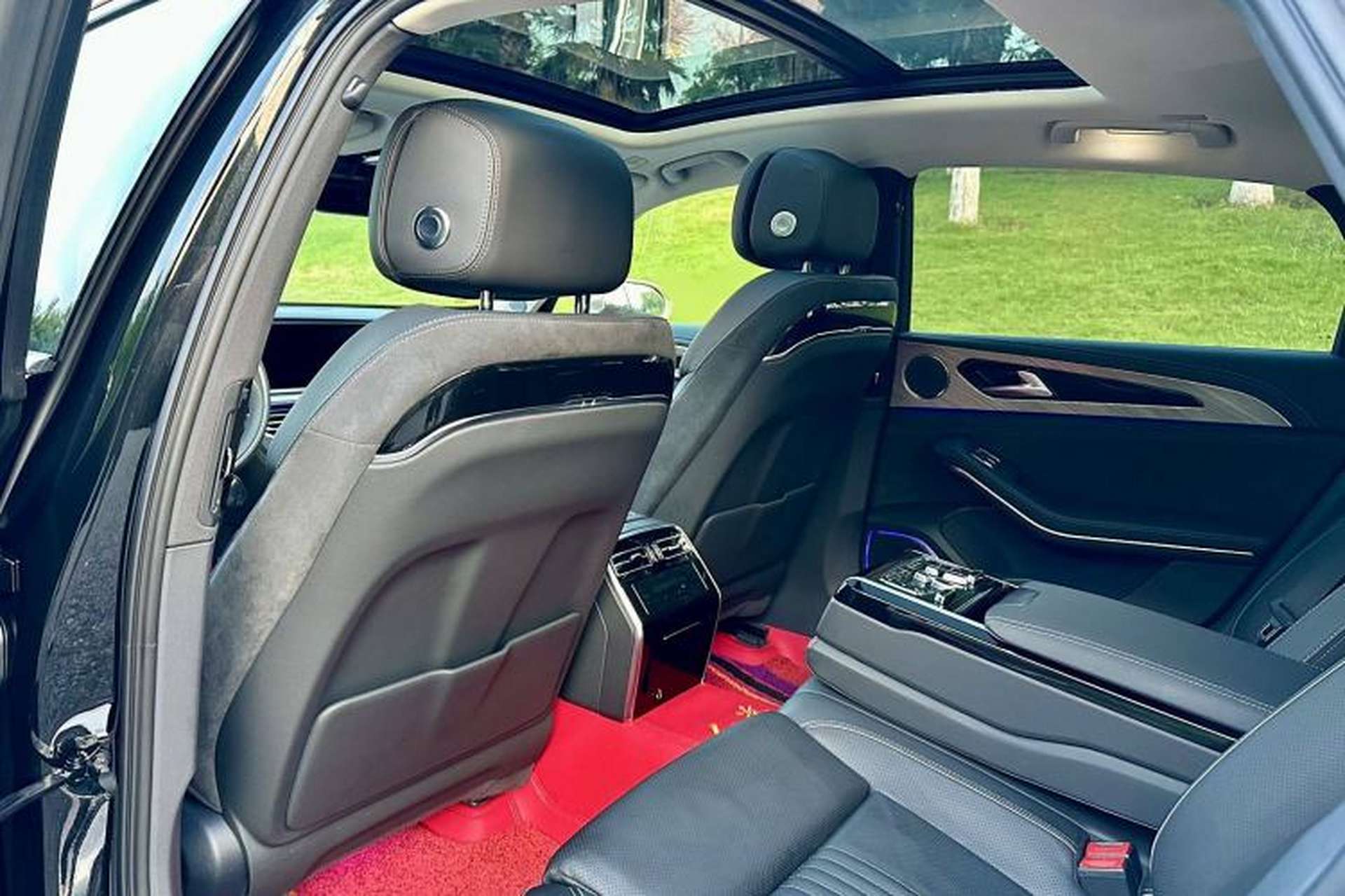 Used Hongqi H9 2020 3.0T Smart Connect Flagship Edition Interior 9