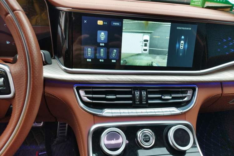 Used Hongqi H9 2020 3.0T Smart Connect Flagship Edition Audio And AC Panel
