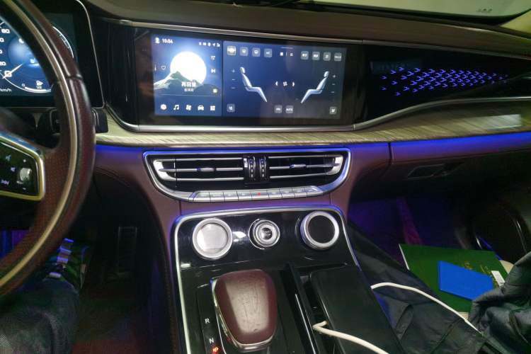 Used Hongqi H9 2020 3.0T Smart Connect Flagship Four-Seat Version Audio And AC Panel