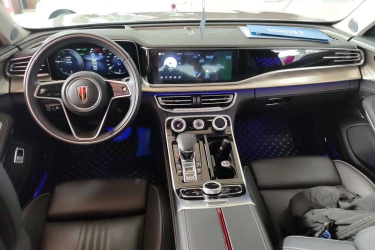Used Hongqi H9 2020 2.0T Smart Connect Flagship Edition Center Console