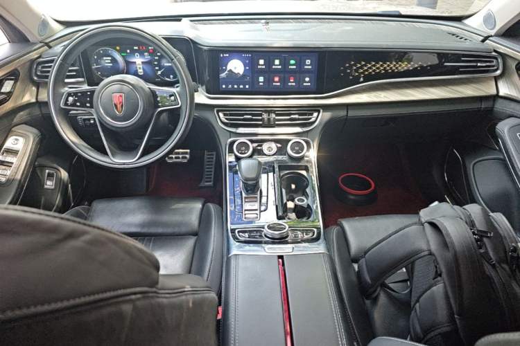 Used Hongqi H9 2020 2.0T Smart Connect Flagship Edition Center Console