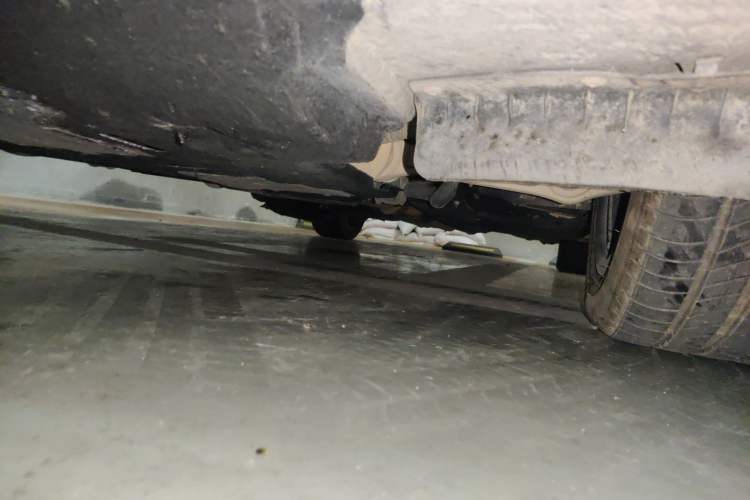 Used Hongqi H9 2020 2.0T Smart Connect Flagship Edition Chassis Front Left