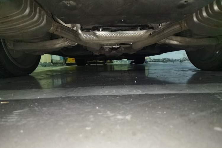 Used Hongqi H9 2020 3.0T Smart Connect Flagship Four-Seat Version Chassis Rear