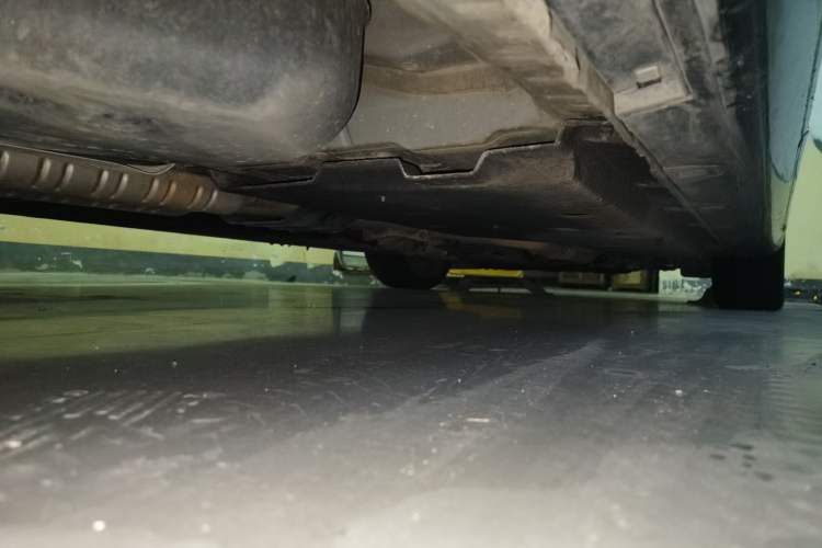 Used Hongqi H9 2020 3.0T Smart Connect Flagship Four-Seat Version Chassis Rear Right