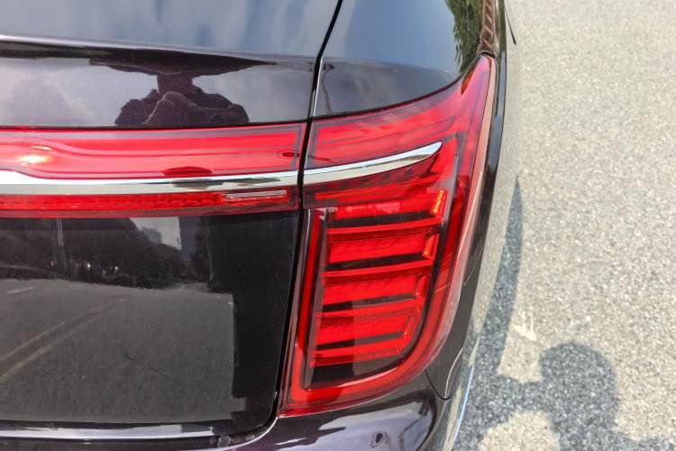 Used Hongqi H9 2020 2.0T Smart Connect Flagship Edition Exterior 9