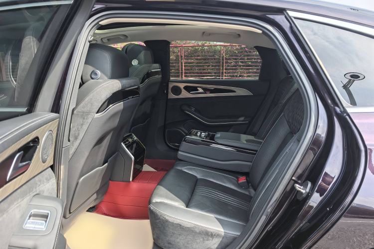 Used Hongqi H9 2020 2.0T Smart Connect Flagship Edition Interior 3