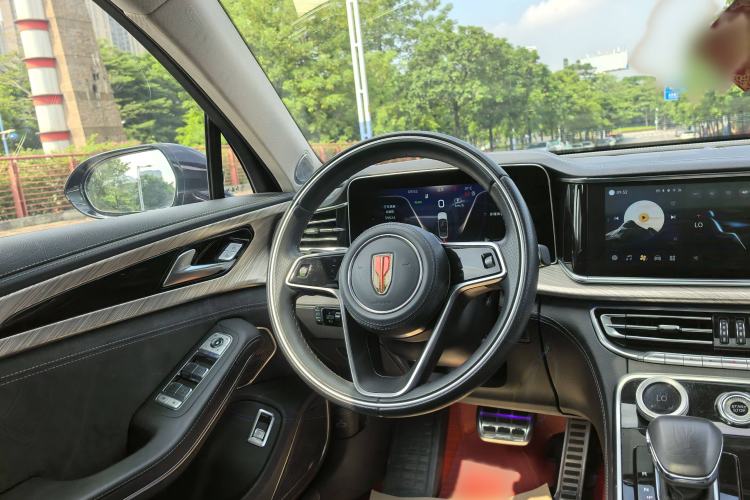 Used Hongqi H9 2020 2.0T Smart Connect Flagship Edition Interior 4