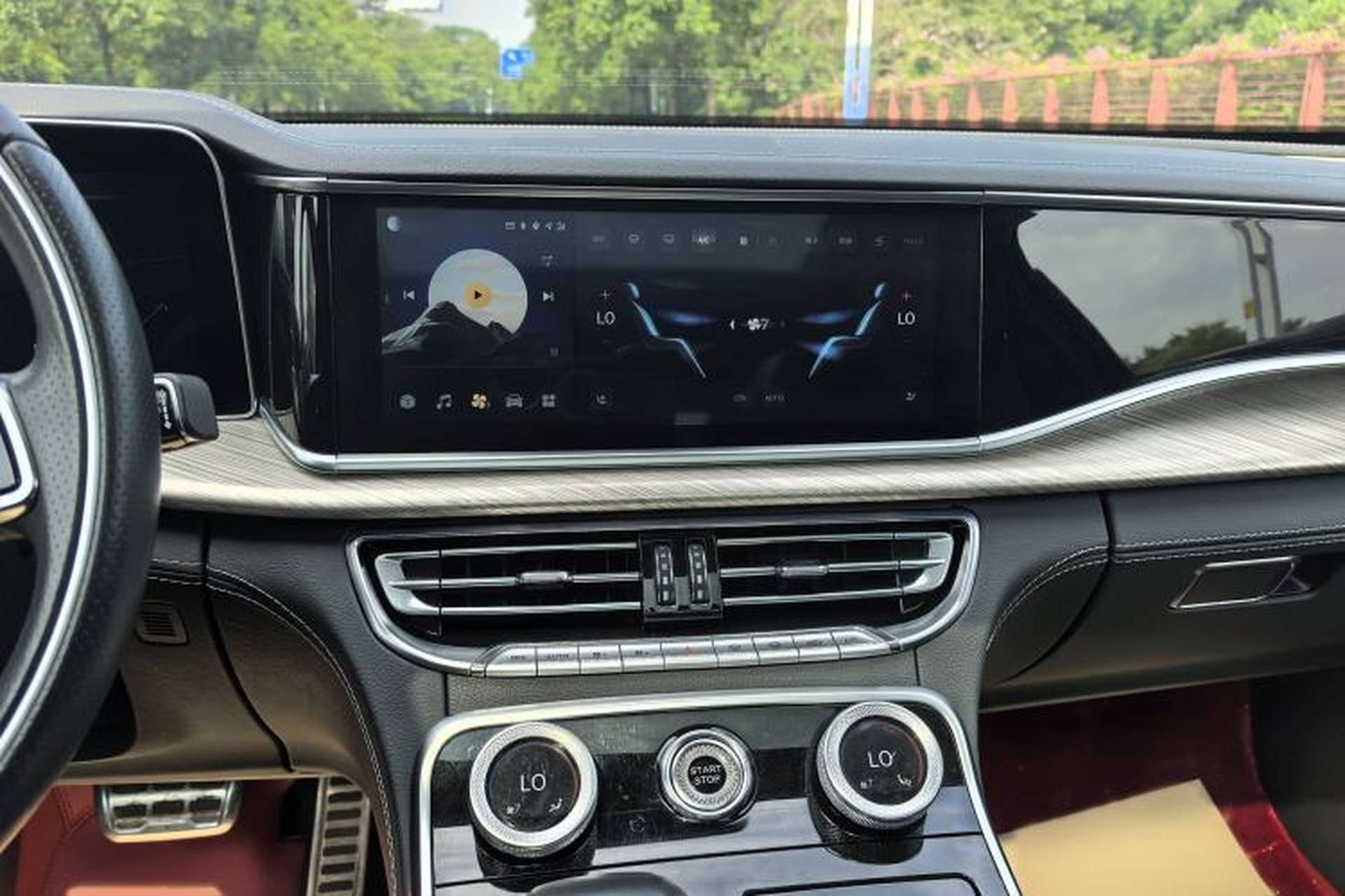 Used Hongqi H9 2020 2.0T Smart Connect Flagship Edition Interior 5