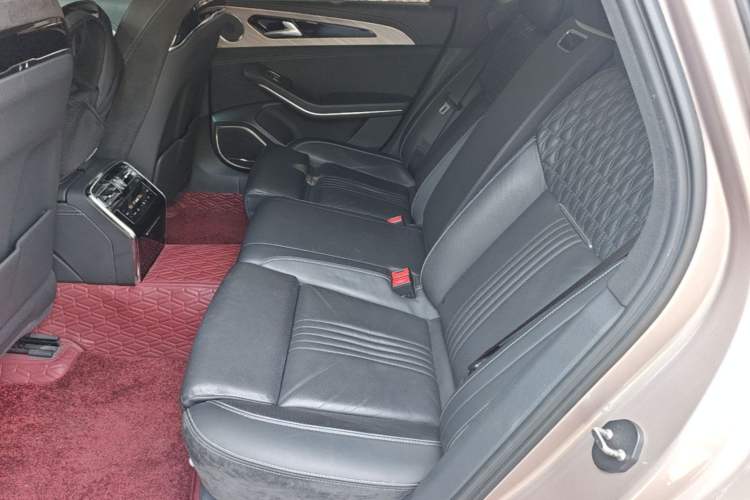 Used Hongqi H9 2020 2.0T Smart Connect Flagship Edition Left Rear Seat