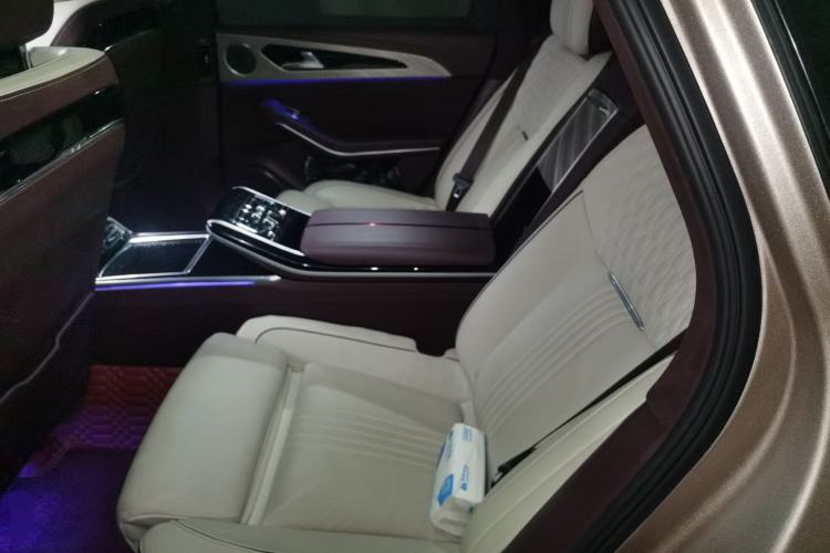 Used Hongqi H9 2020 3.0T Smart Connect Flagship Four-Seat Version Left Rear Seat