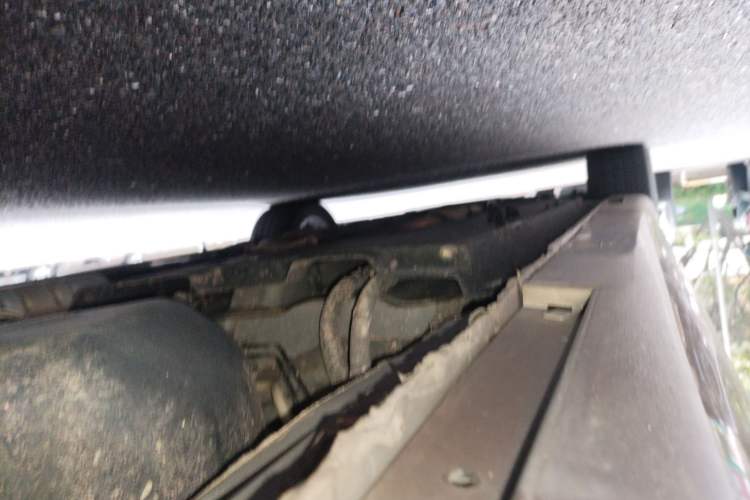 Used Hongqi H9 2020 3.0T Smart Connect Flagship Edition Left Side Sill