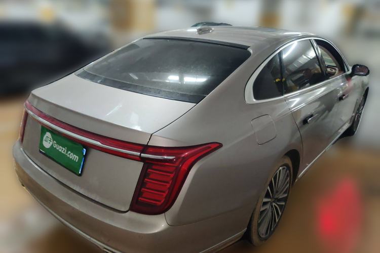 Used Hongqi H9 2020 2.0T Smart Connect Flagship Edition Rear Right 45 Deg
