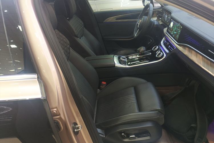 Used Hongqi H9 2020 3.0T Smart Connect Flagship Four-Seat Version Right Front Seat