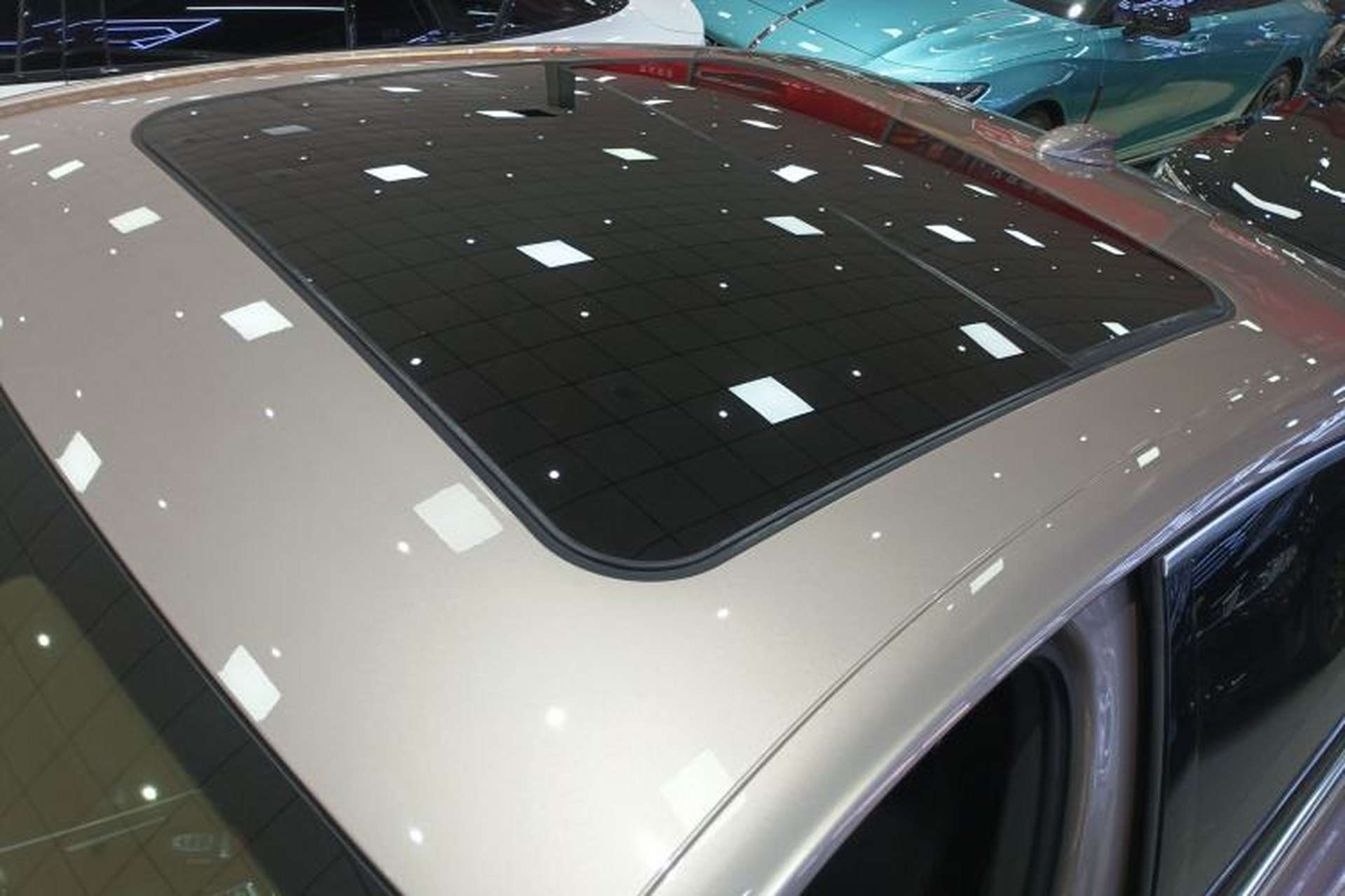 Used Hongqi H9 2020 2.0T Smart Connect Flagship Edition Roof