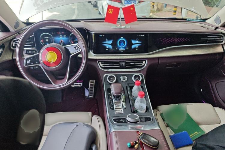 Used Hongqi H9 2020 3.0T Smart Connect Flagship Edition Center Console