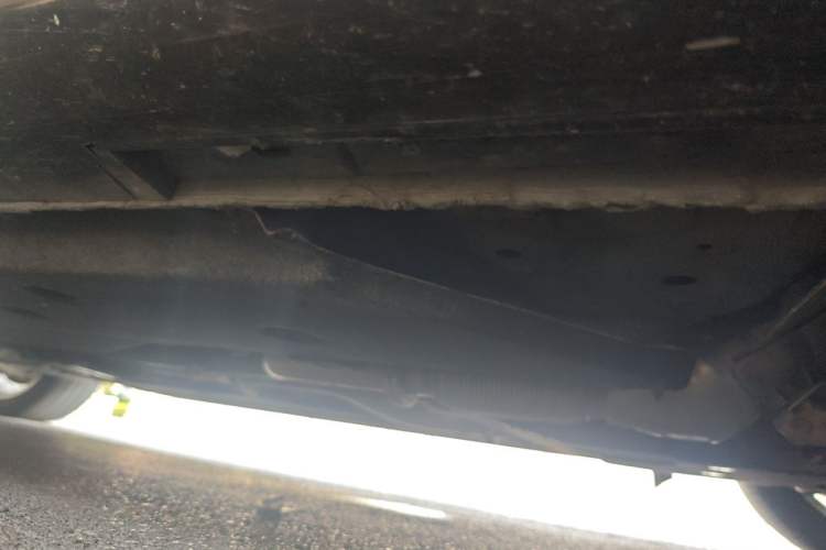 Used Hongqi H9 2020 3.0T Smart Connect Flagship Edition Chassis Front Right