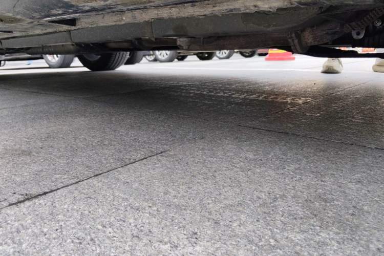 Used Hongqi H9 2020 2.0T Smart Connect Flagship Edition Chassis Front Right