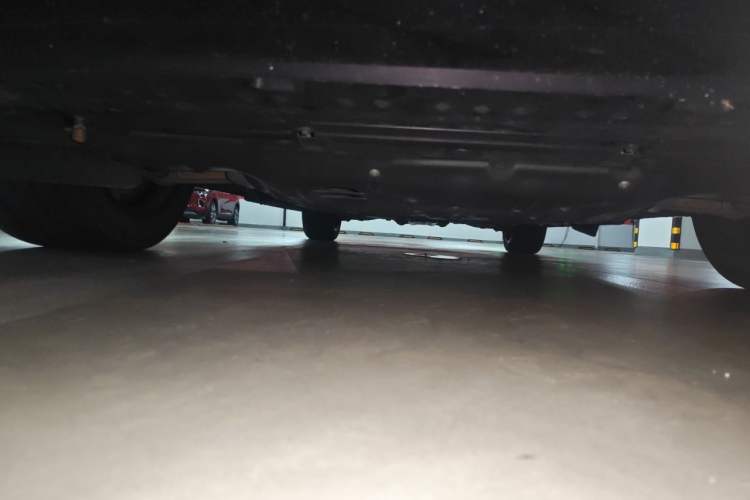 Used Hongqi H9 2020 2.0T Smart Connect Flagship Edition Chassis Front